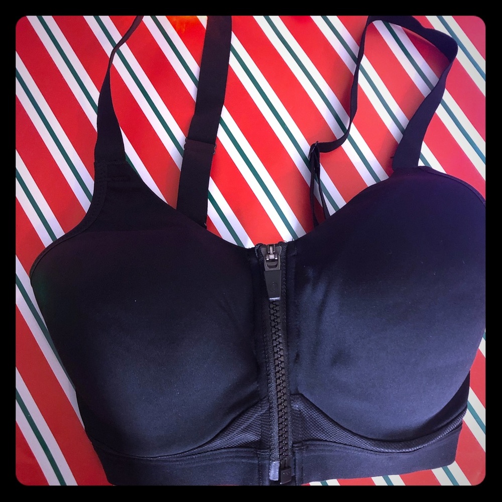 Core 10 Sports bra